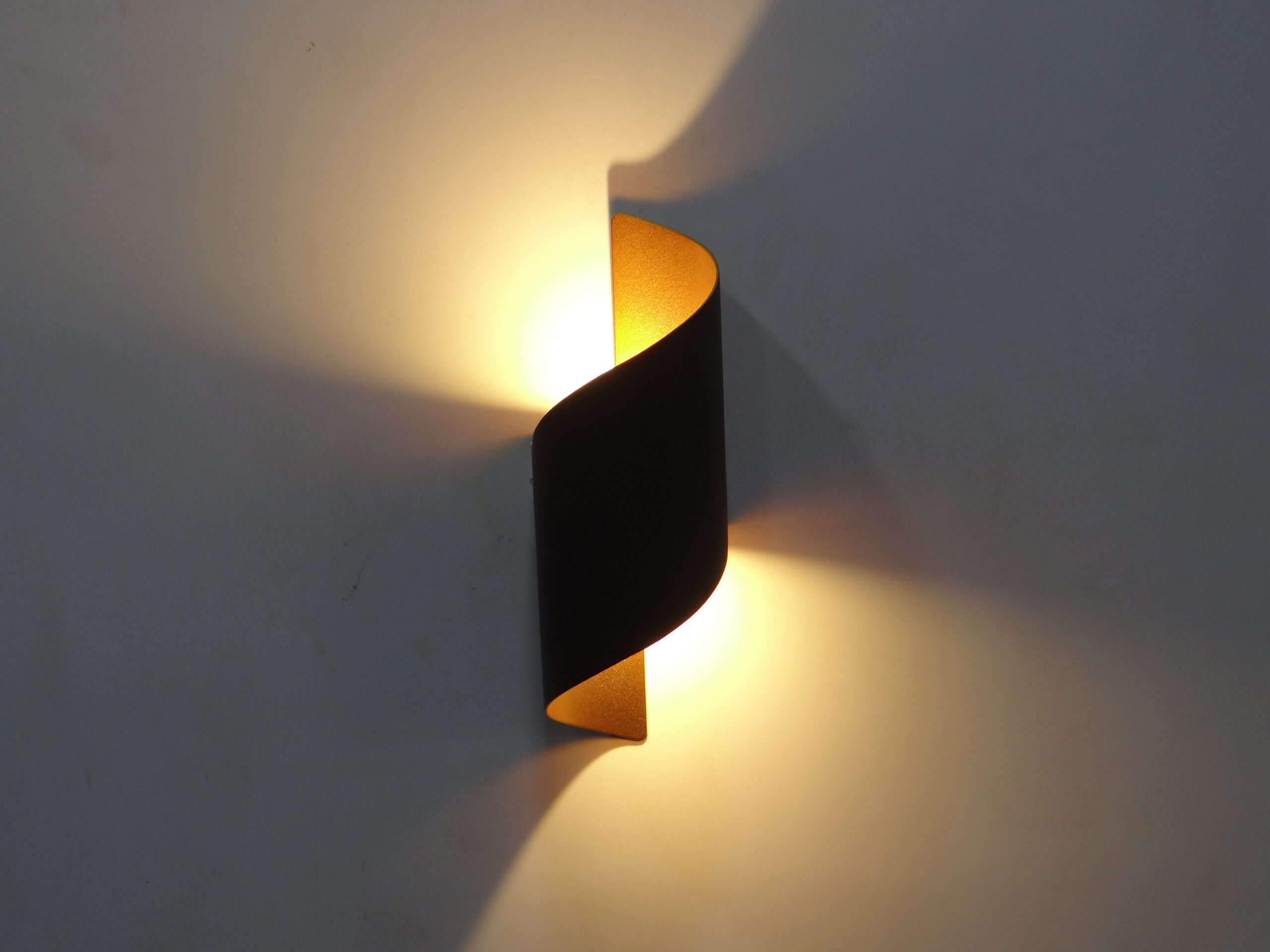 Wall Lights